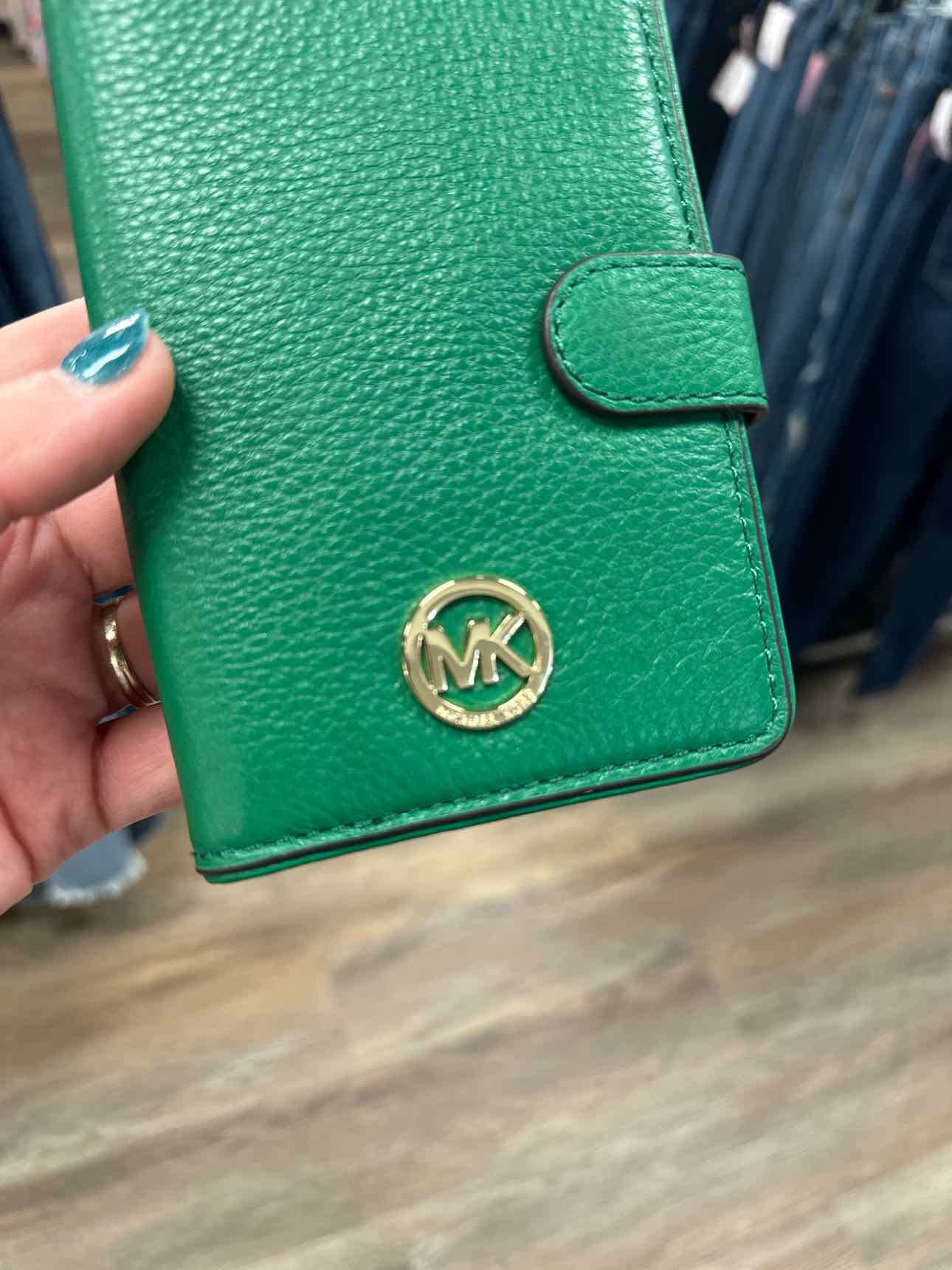 Michael Michael Kors Size Small Green Wallet