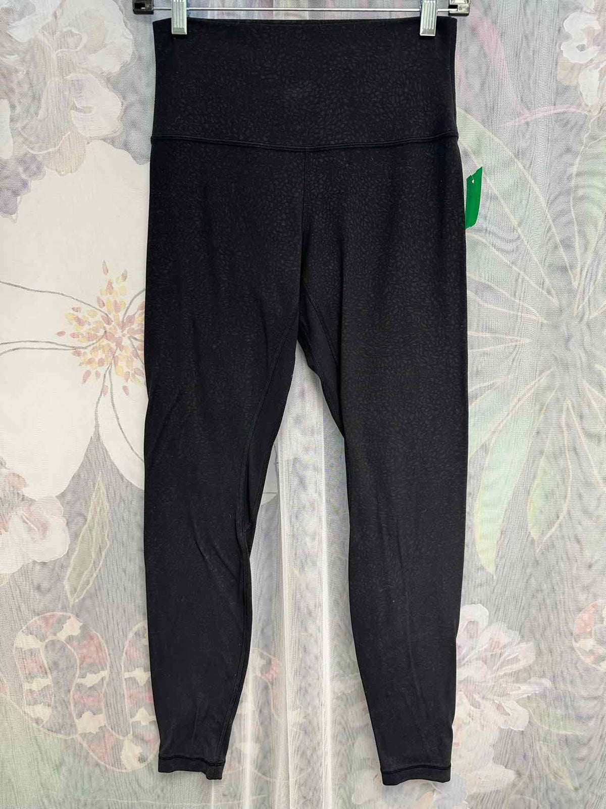 Lululemon Size 6 Black Leggings