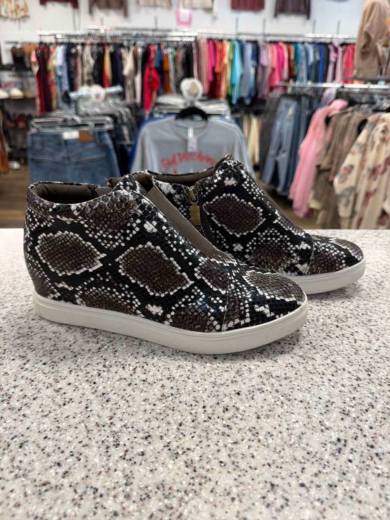 Aqua College Size 8 1/2 Glady Waterproof Leather Wedge Snakeskin Black Shoes