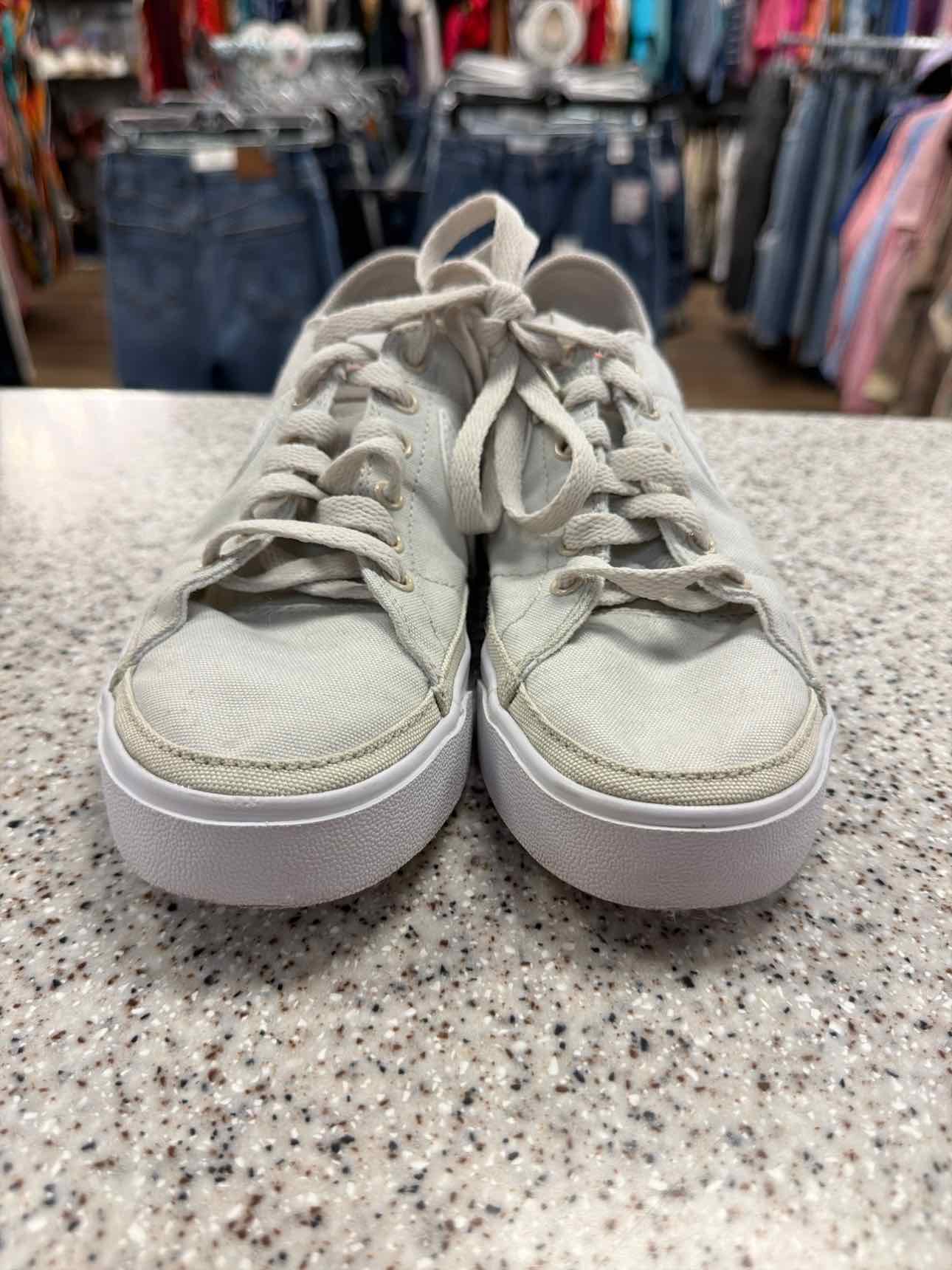 Nike Size 7 Light Bone Women's Court Legacy Canvas Sneakers