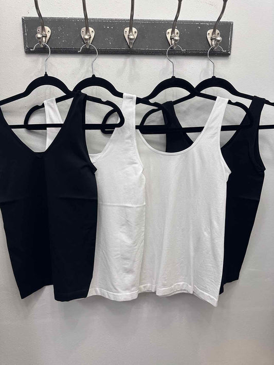 2-Way "U" or "V" Neckline Stretch Cami Tank Top