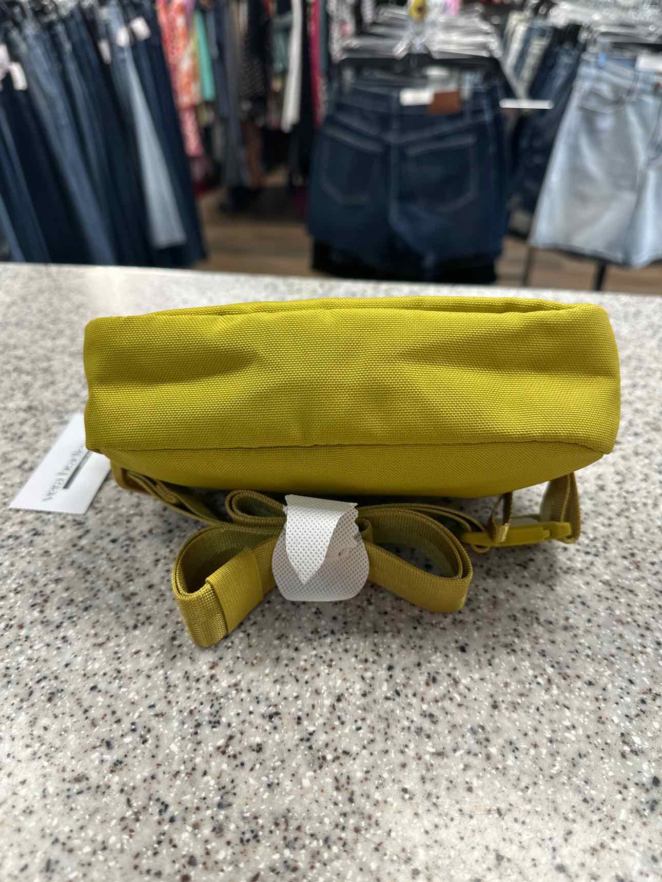 Vera Bradley Size Small Golden Olive Lighten Up Mini Belt Bag Handbags