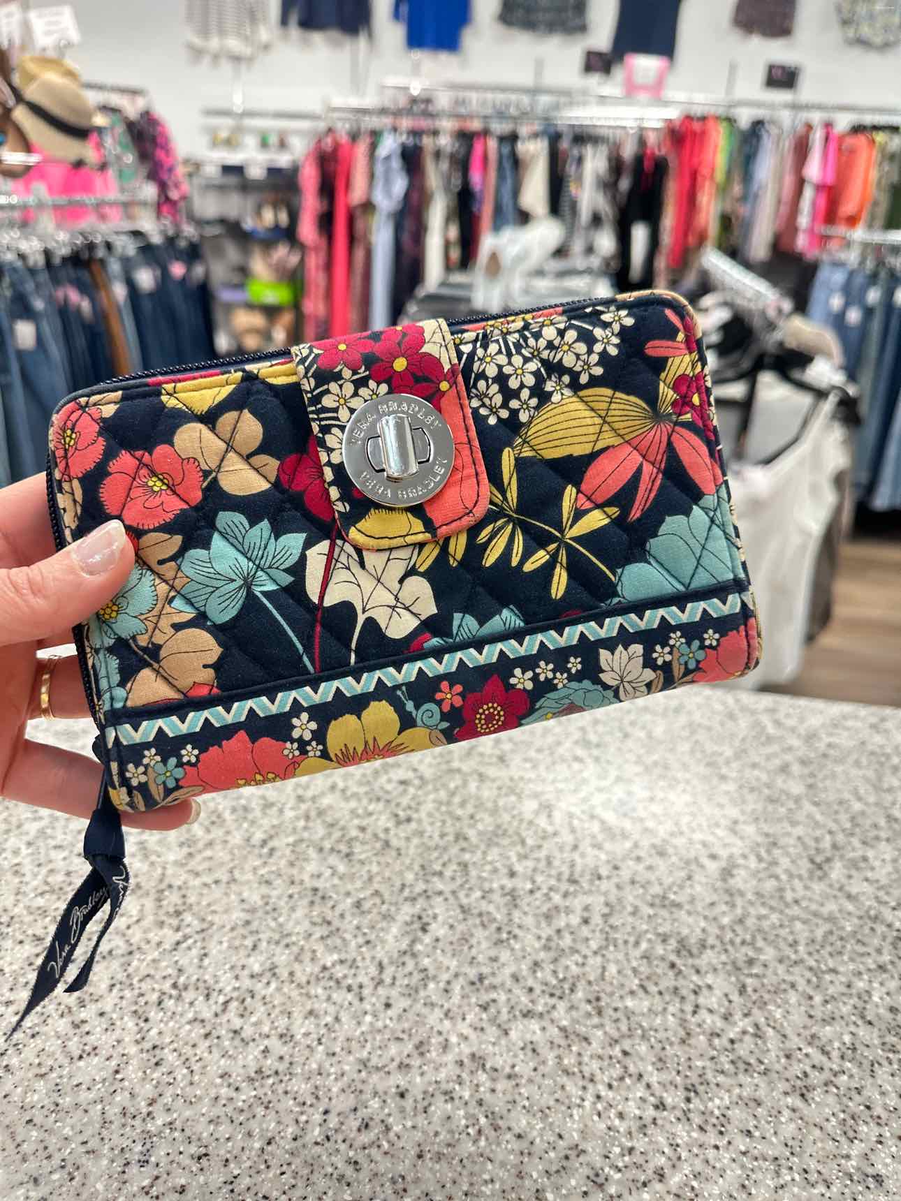 Vera Bradley Size Large Navy/Coral Wallet
