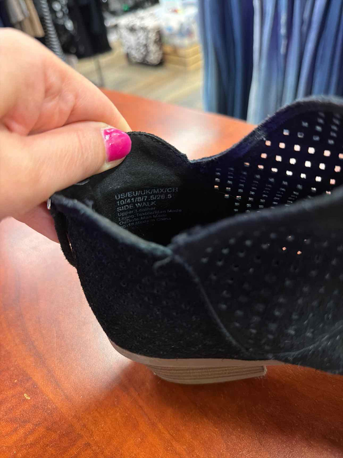Kenneth Cole Reaction Black Perforated Suede Ankle Booties Size 10