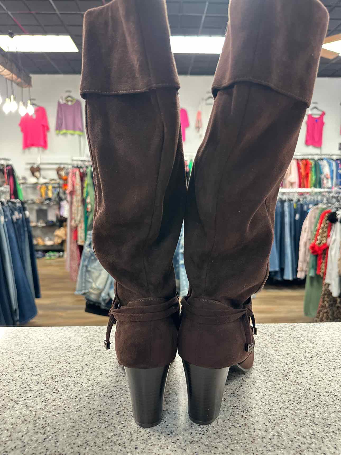 Predictions Size 9W Dark Brown Boots