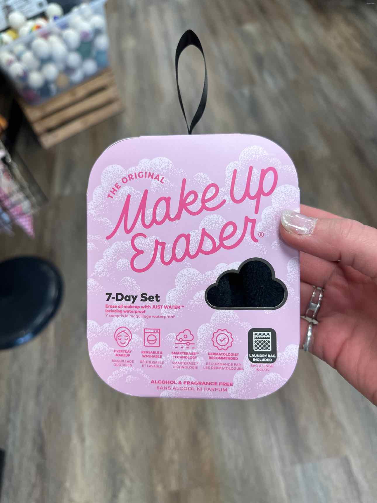 The Original Make Up Eraser Black 7 Day Set