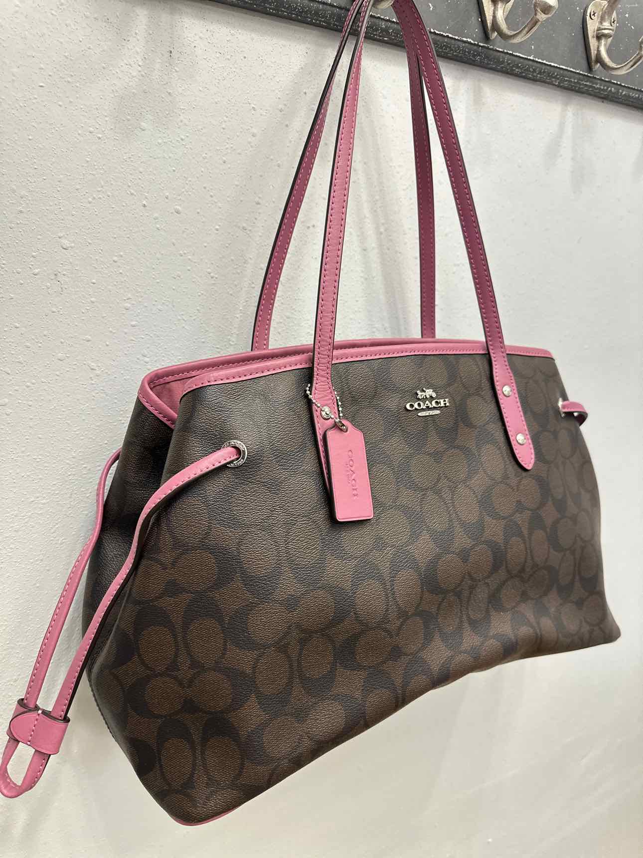 Coach Signature Drawstring Carryall Hobo Brown Blush Pink Shoulder Bag Handbags