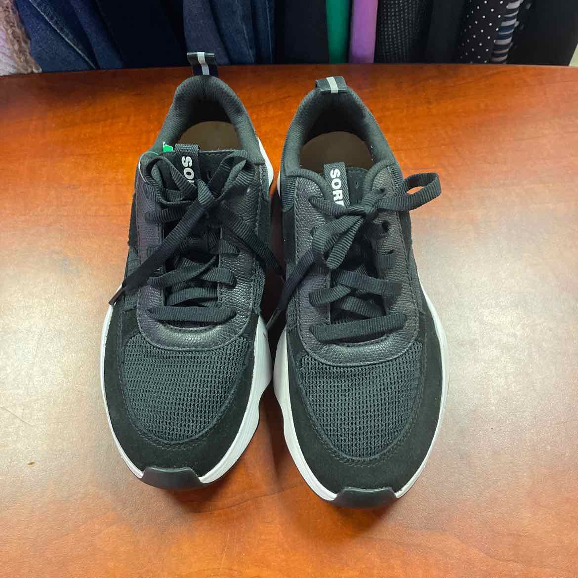 Sorel Kinetic Impact II Wonder Lace Sneakers Size 6 1/2