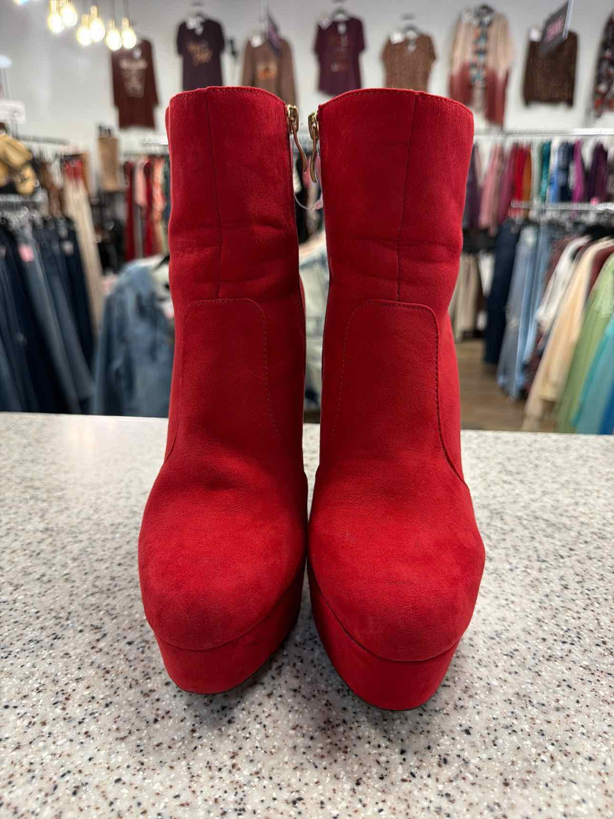 ShoeDazzle Natashia Platform Booties Red Velvet Faux-Suede Finish Size 9