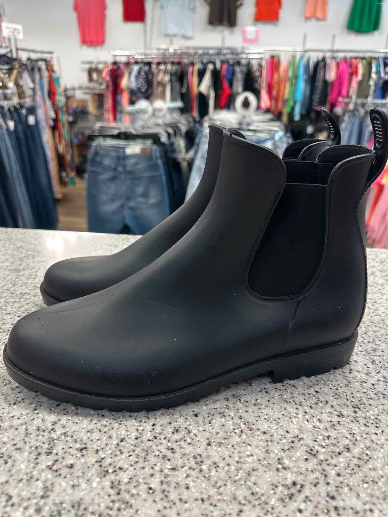 Capelli Size 10 'Matte Solid Chelsea Rain Boots' Black Shoes