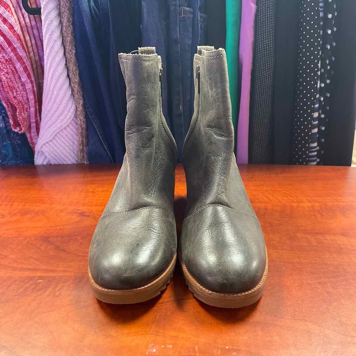 Sorel Cate Booties Waterproof Gray Leather Size 8