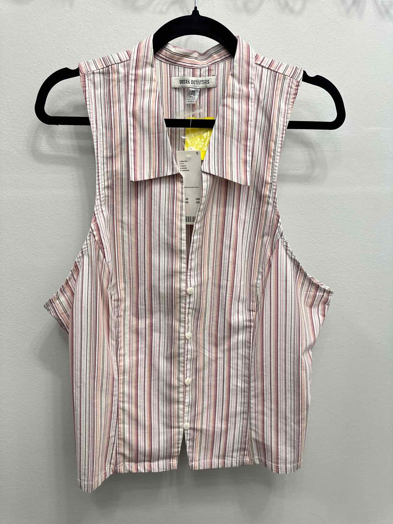 Urban Outfitters Size XL Pink/White Top