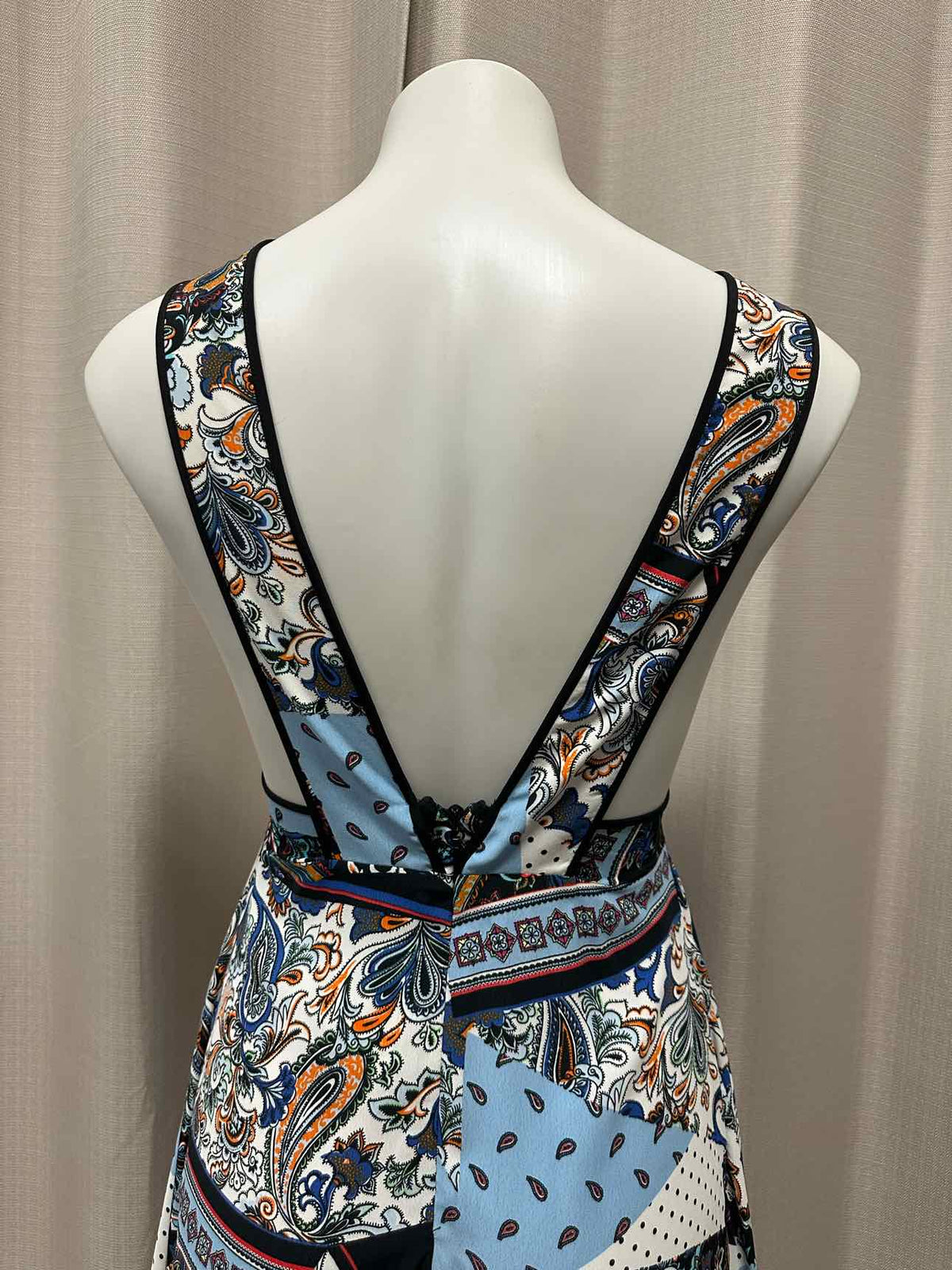 Topshop Paisley Patchwork Plunge Neckline Open Back Maxi Size 2 Blue/White Dress