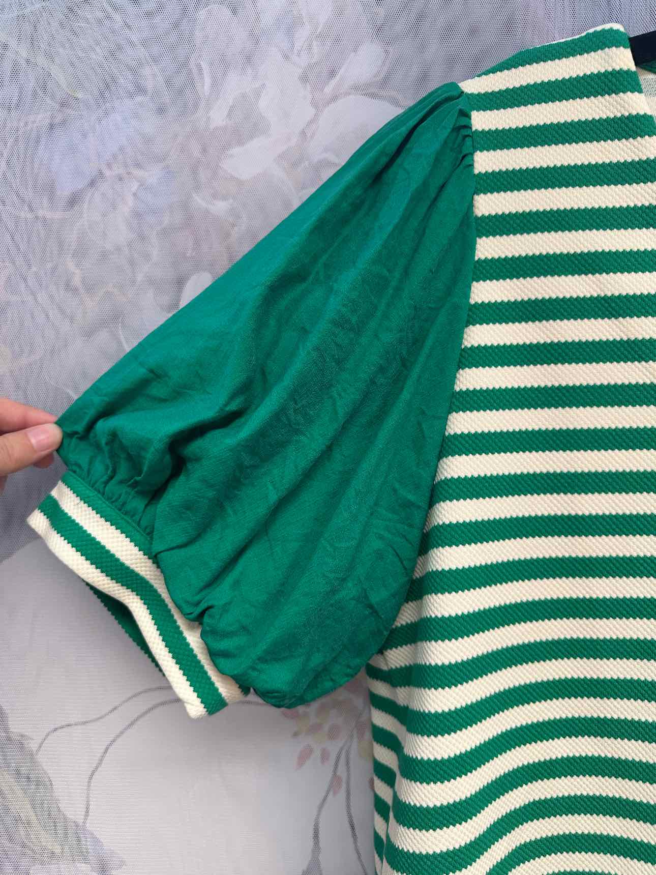 Jodifl Size XL Green/White Top