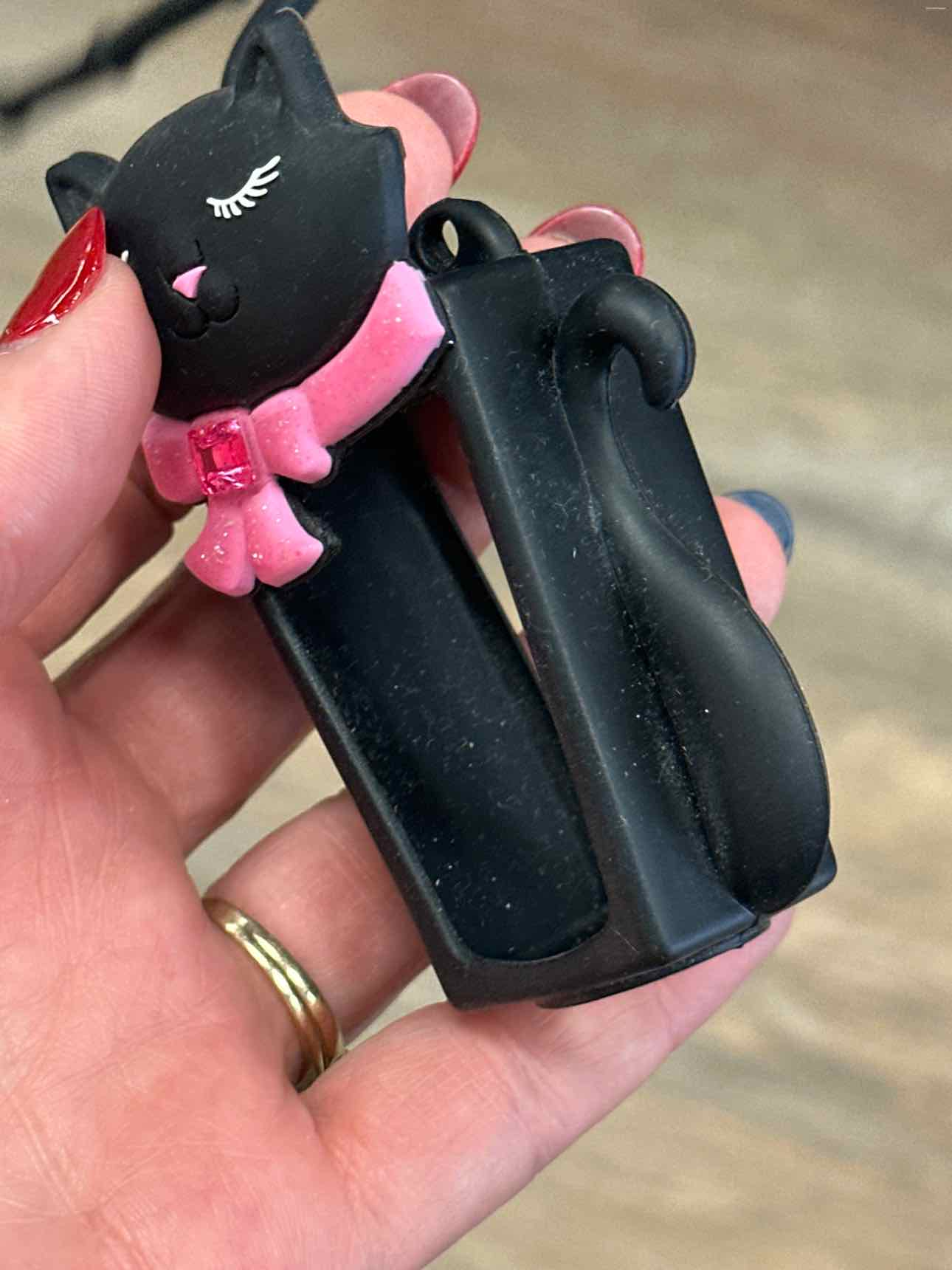 Bath & Body Works Black Cat Pocket-back Bag Charm Key Chain