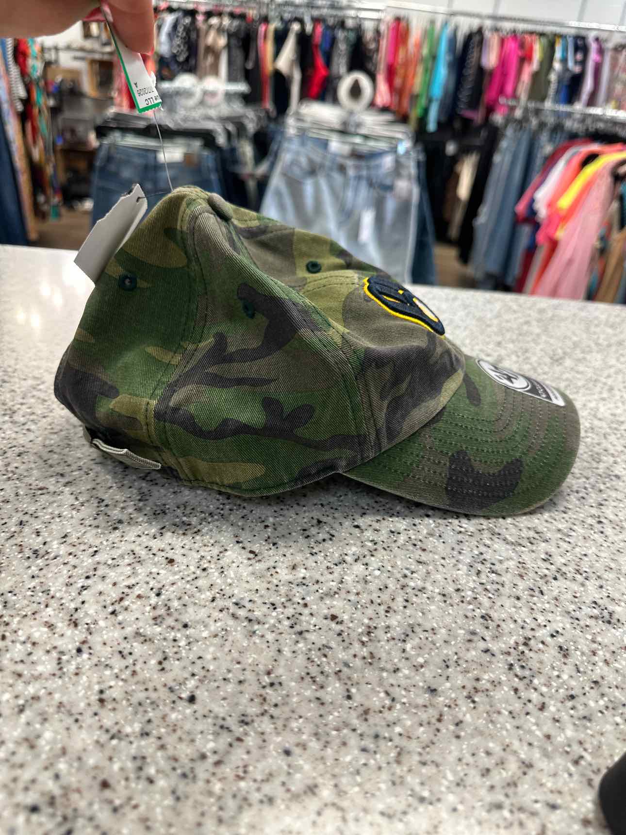 47 Brand NEW MKE Brewers baseball cap One Size Camo Hat