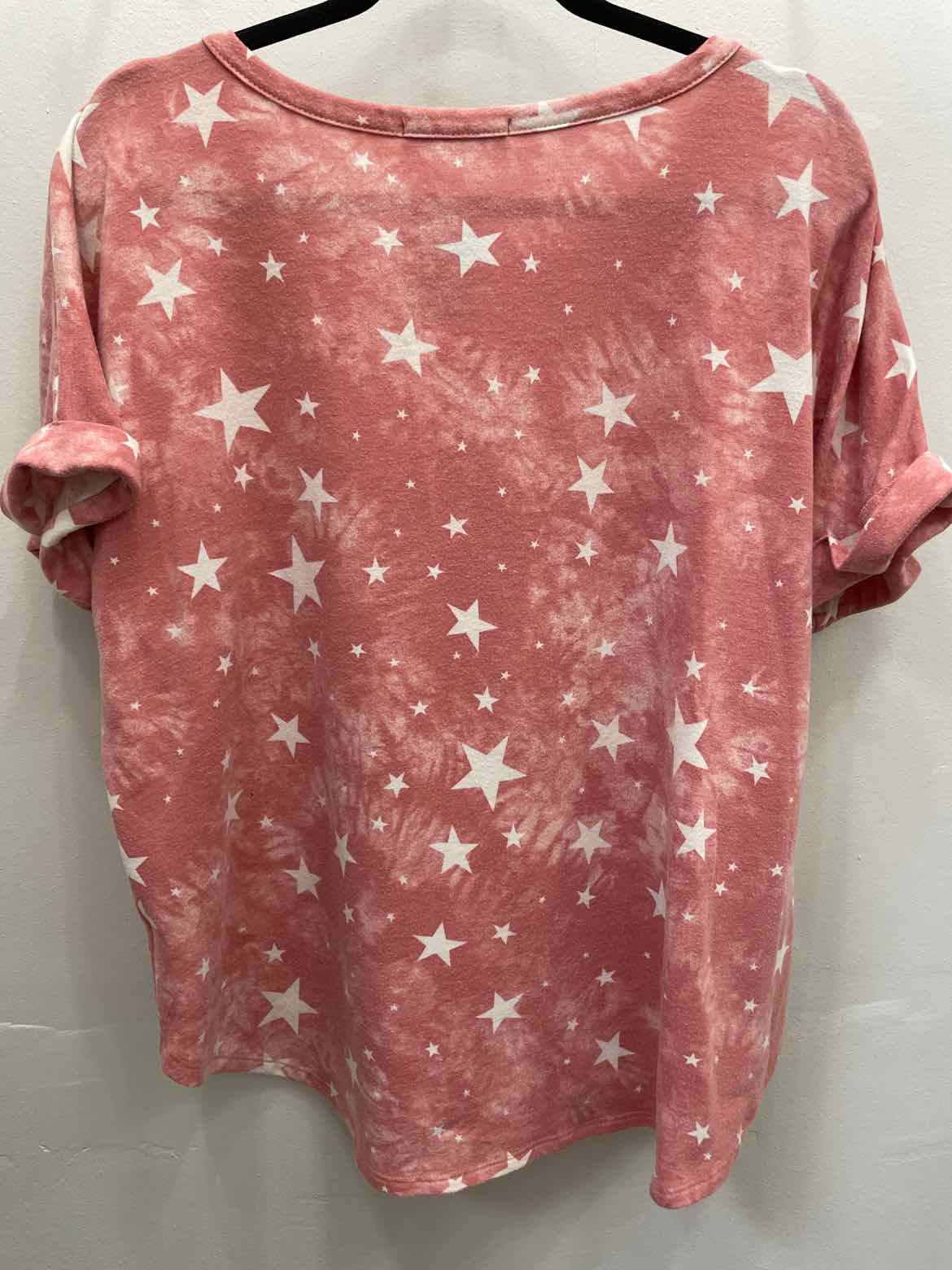 Kim & Cami Star Print Tie Dye Size XL Pink and White Top