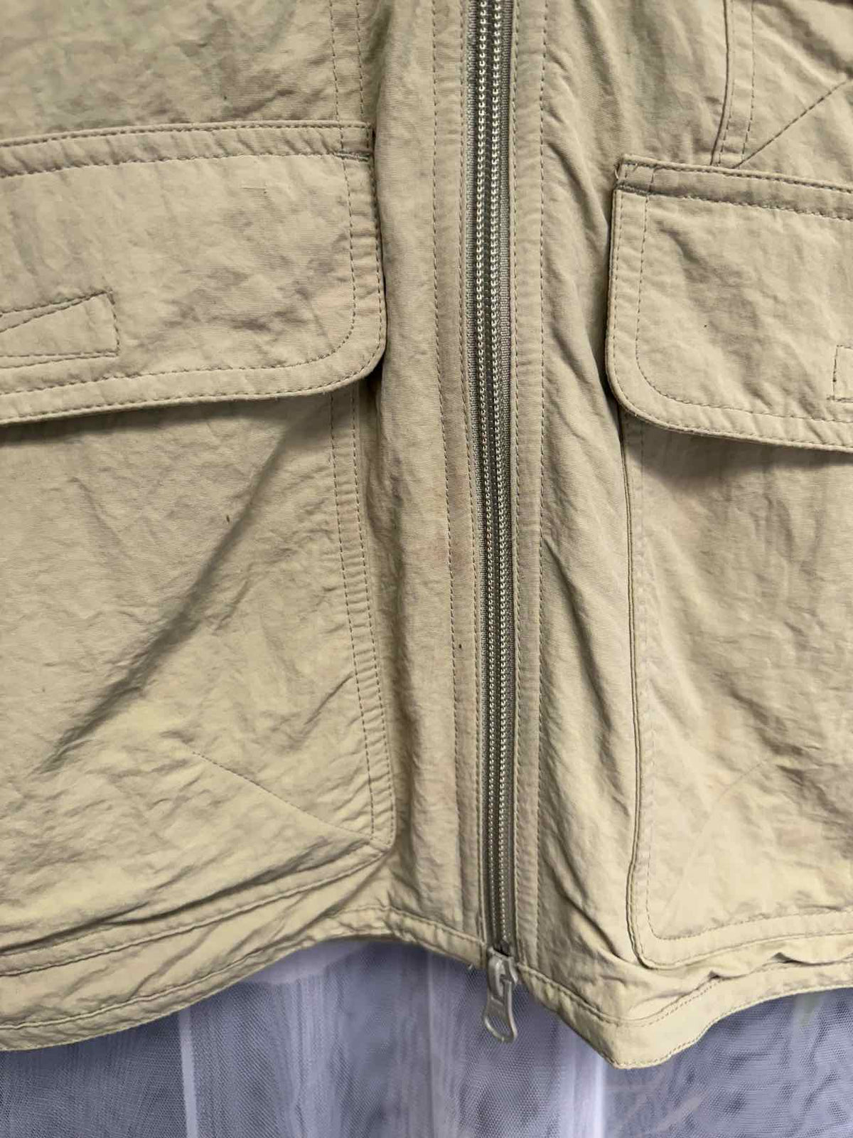 Royal Robbins Nylon Safari Cargo Lightweight Size Large Tan Vest