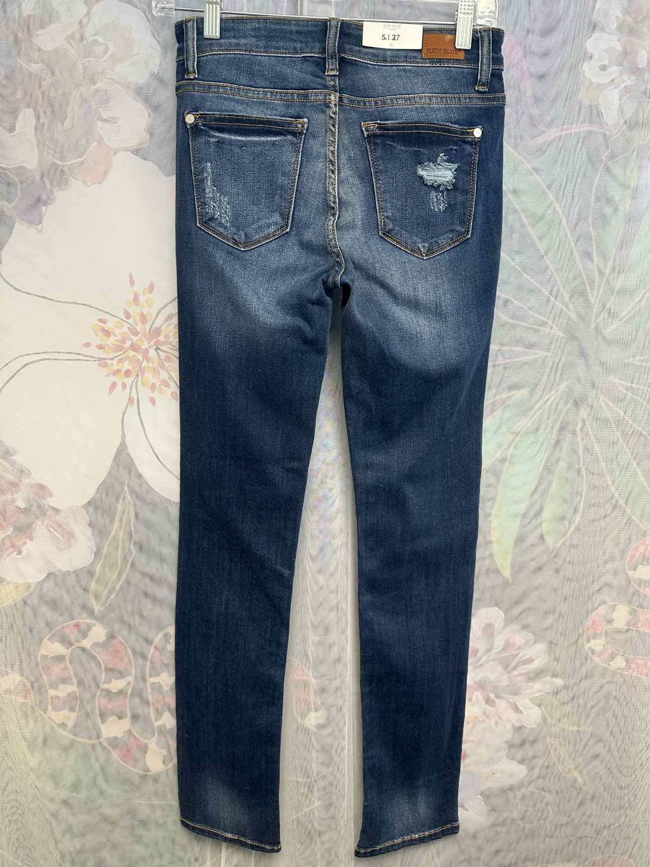 Judy Blue NEW NWT Slight Distress Straight Fit Size 5/27 Denim Jeans
