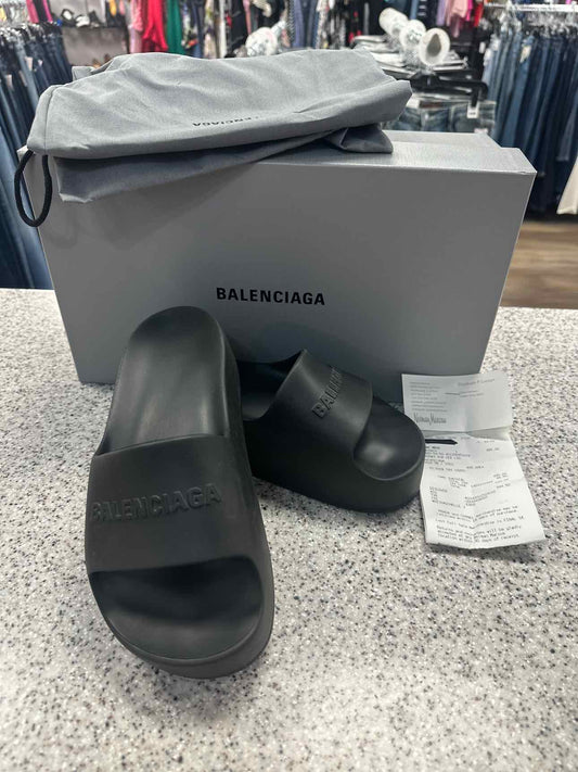 Balenciaga Size 7B Black Chunky Rubber Slide Waterproof Sandals
