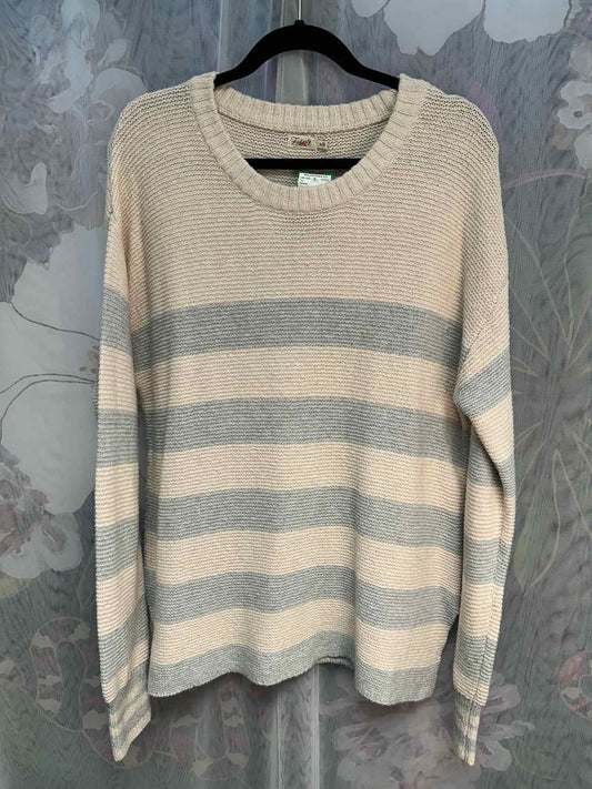 Faherty Striped Heavy Weight Long Sleeve Size Medium Cream/Grey Sweater