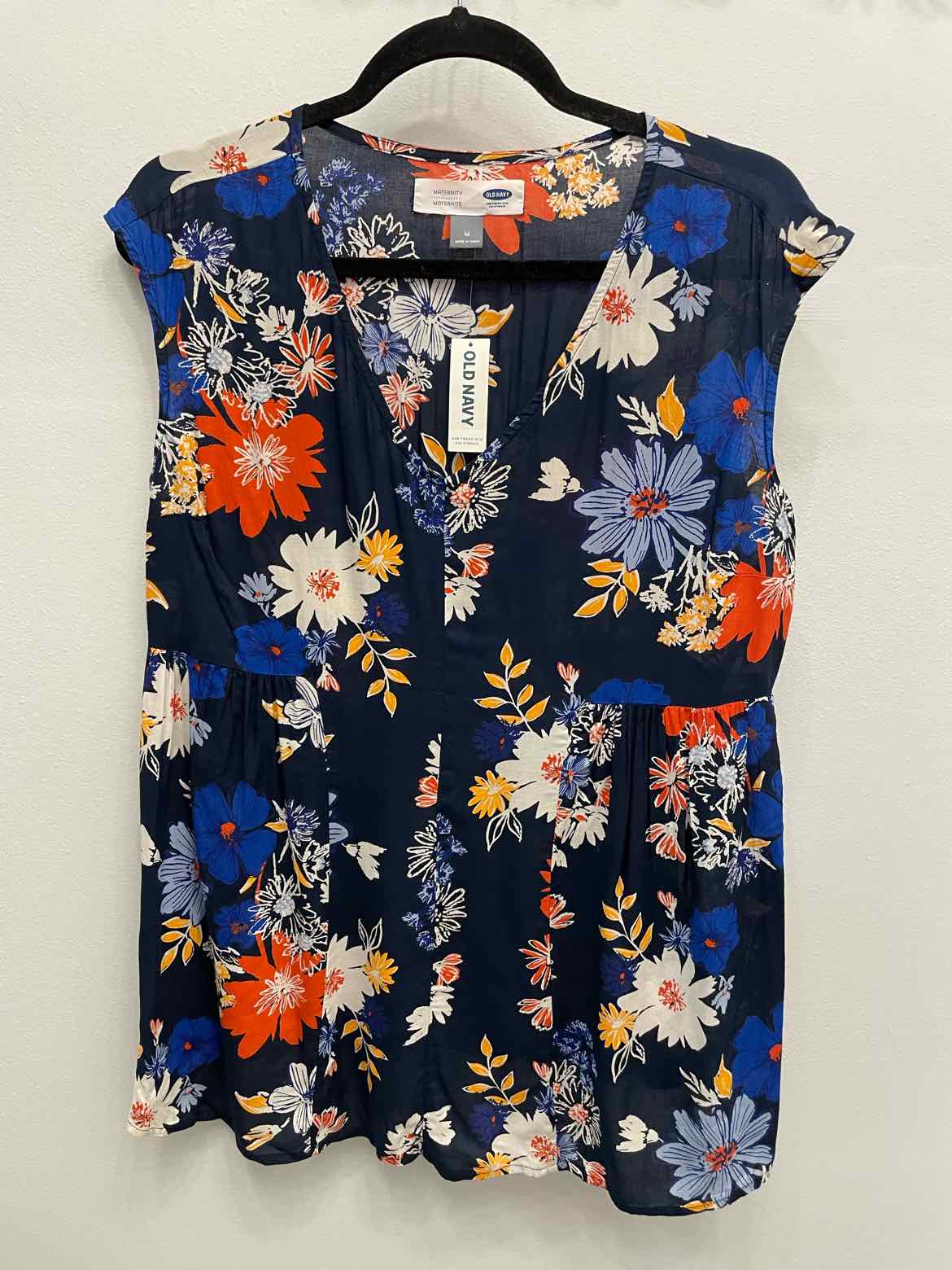Old Navy Size Medium Navy/blue Top