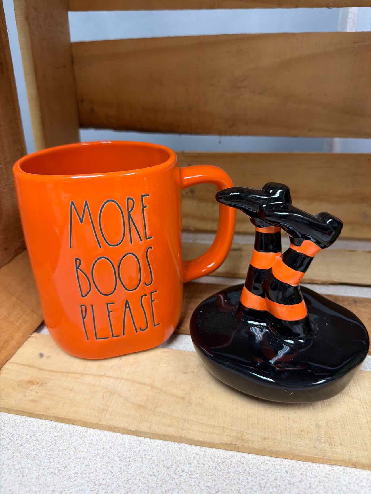 Rae Dunn NEW 'More Boos Please' mug with lid household