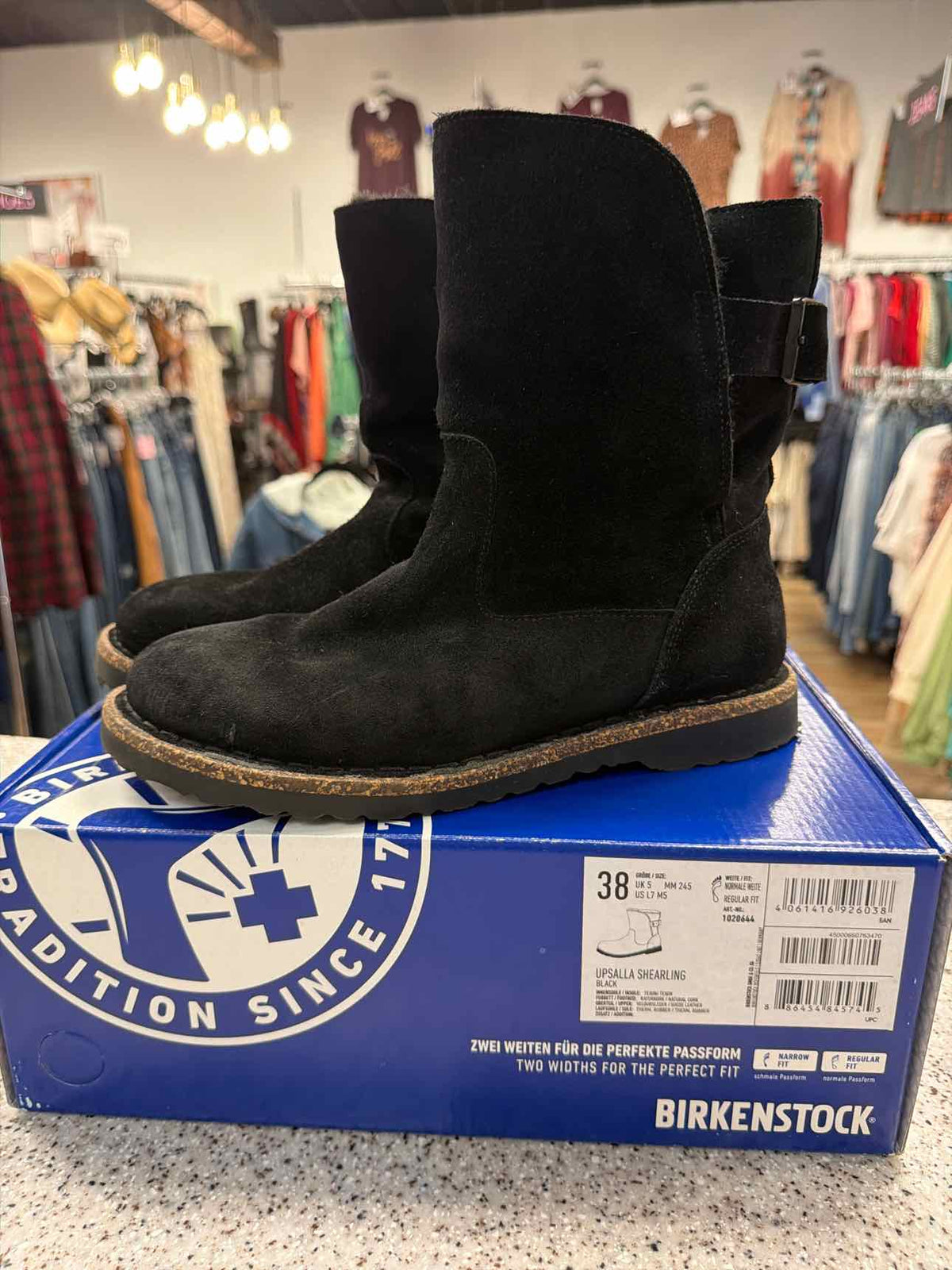 Birkenstock Uppsala Shearling Black Suede Leather Boots Size 8