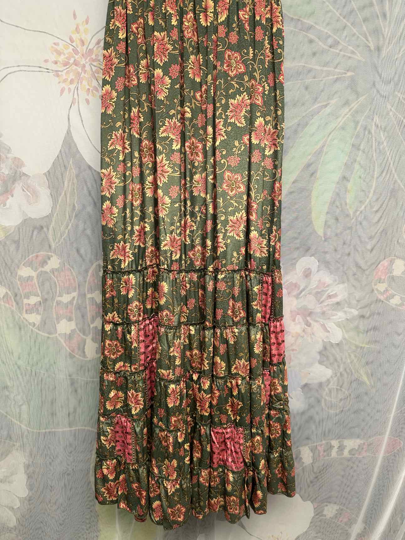 Cienna NEW NWT Rosa Floral Short Sleeve Maxi Size Medium Olive/Pink Dress