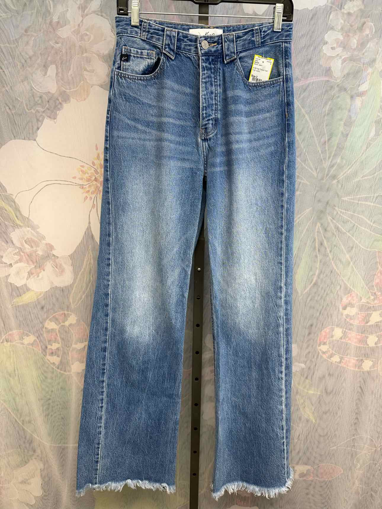 KanCan Size 3 Denim Jeans