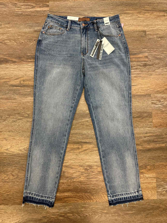 Judy Blue Mid Rise Rigid Magic Release Hem Boyfriend Denim Jeans (JB88818)