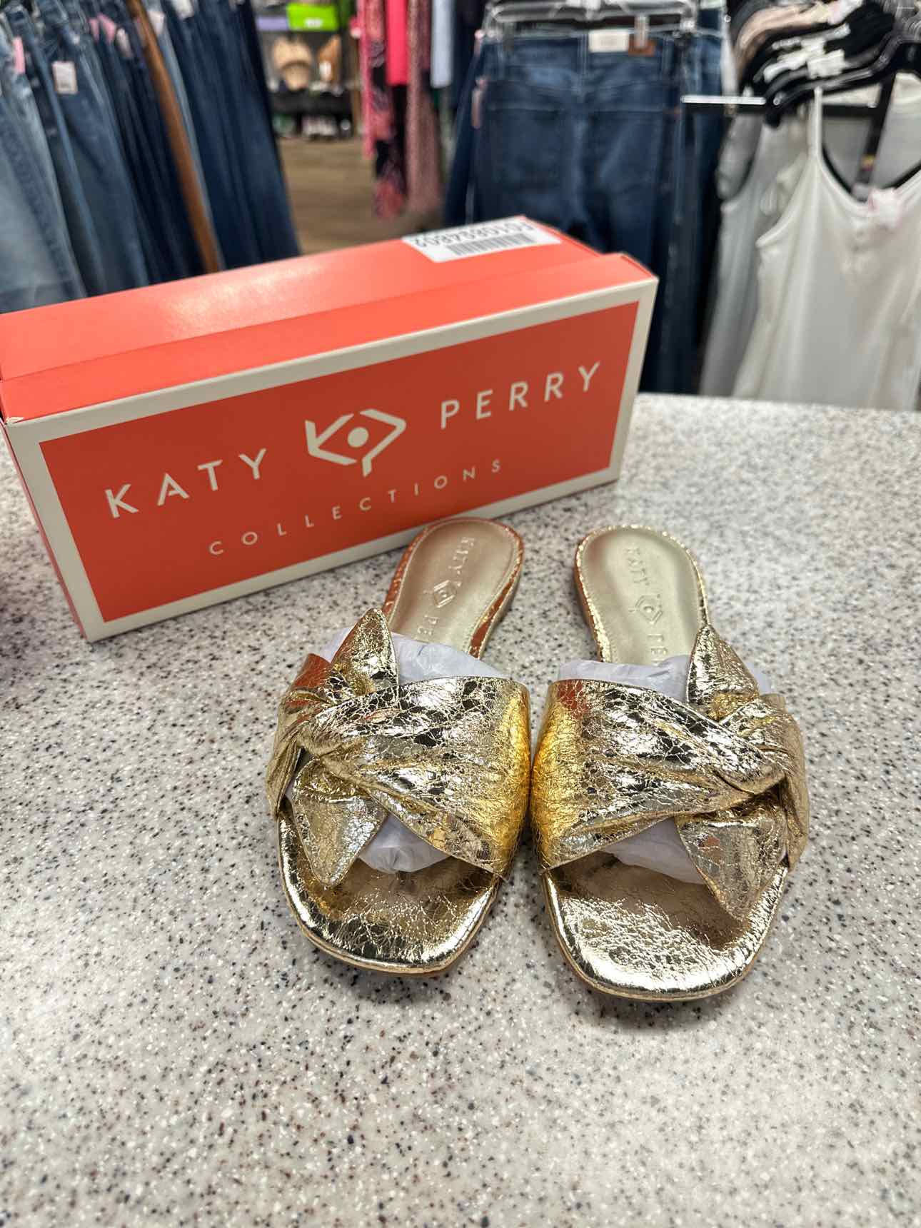 Katy Perry Size 8.5 GOLD sandal