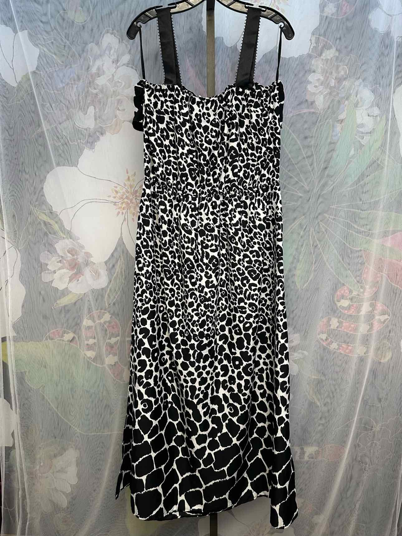 Speed Control Size 1X Black and White Cheeetah Print Long Maxi Dress