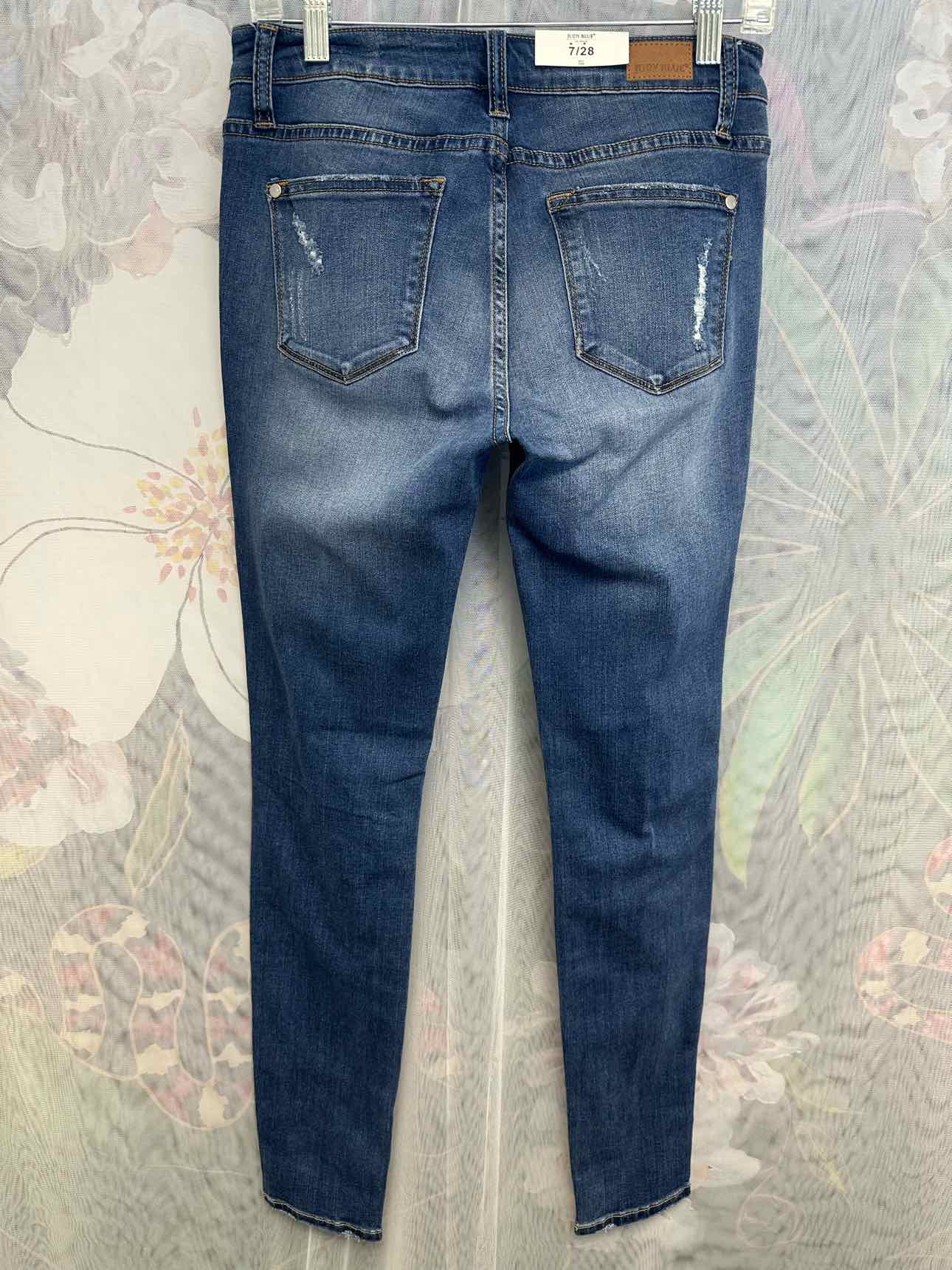 Judy Blue NEW NWT Distressed Skinny Fit Size 7/28 Denim Jeans