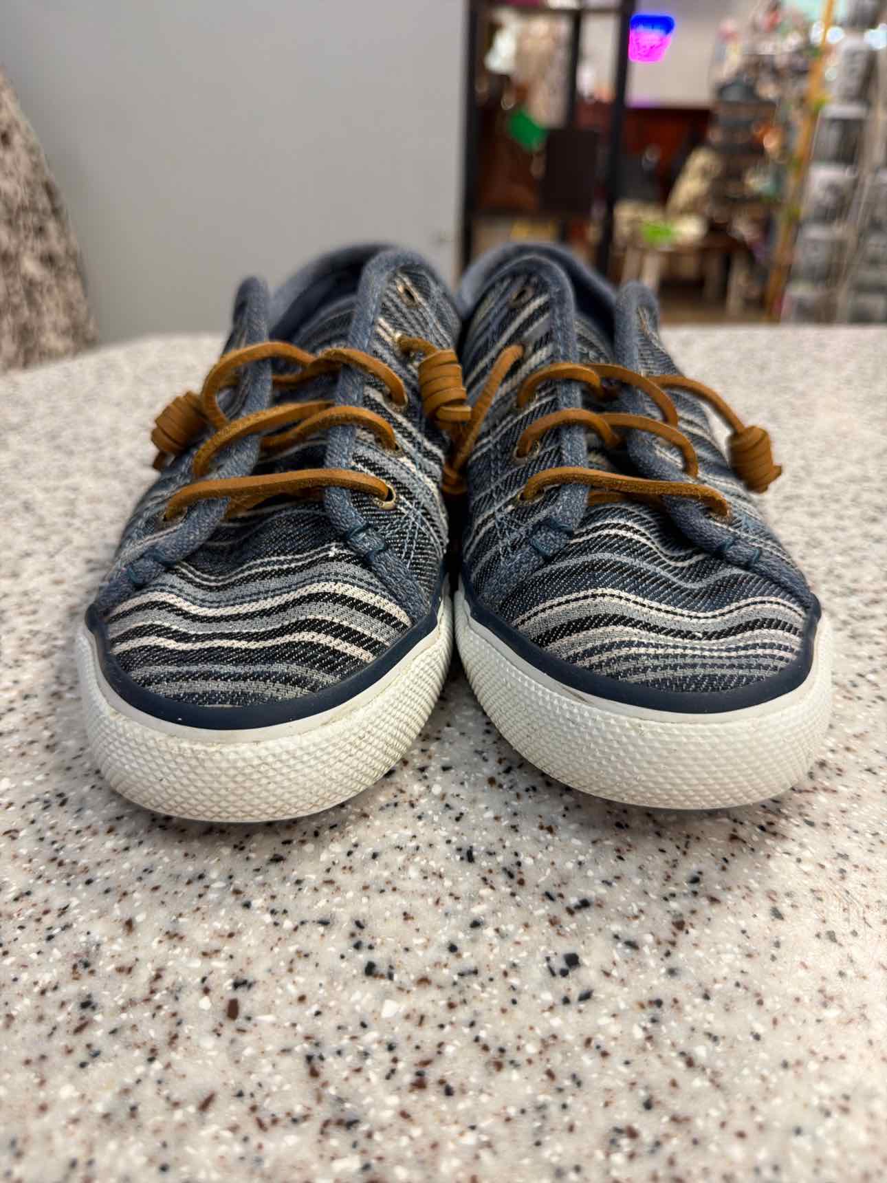Sperry Size 8 Women's Seacoast Multi-Stripe Canvas Sneakers Navy Shoes