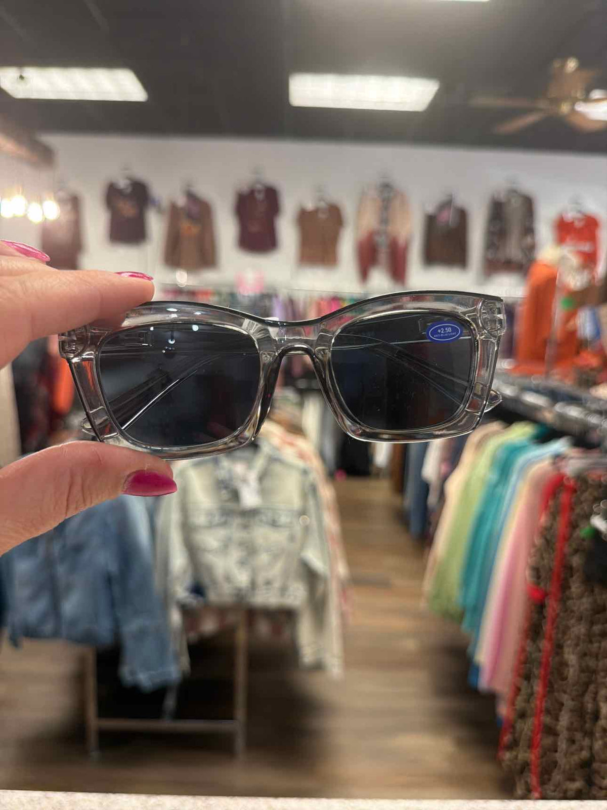 Wayfare Shape Cheater Reader Glasses