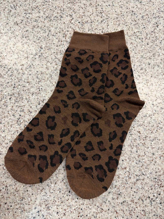 Leopard Print Quarter Crew Socks Woman's Size 8-10
