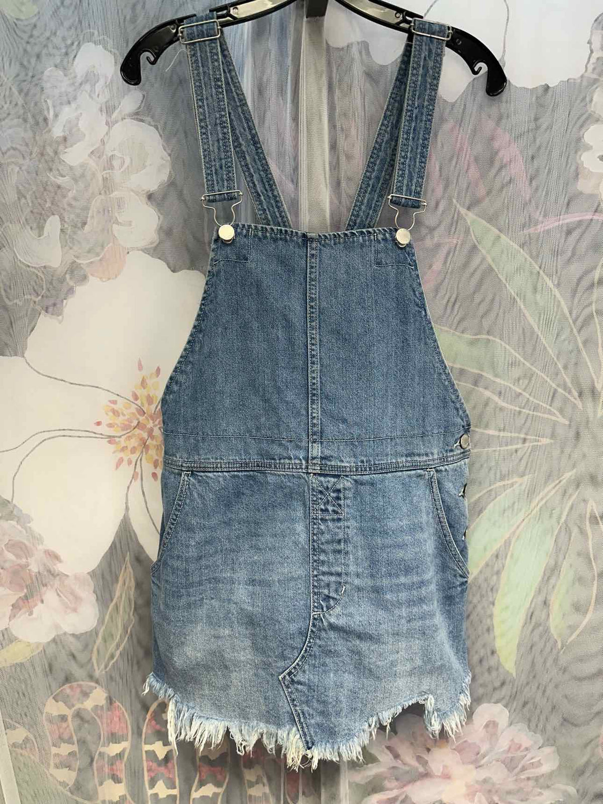 Free People Size 6 Denim Overalls