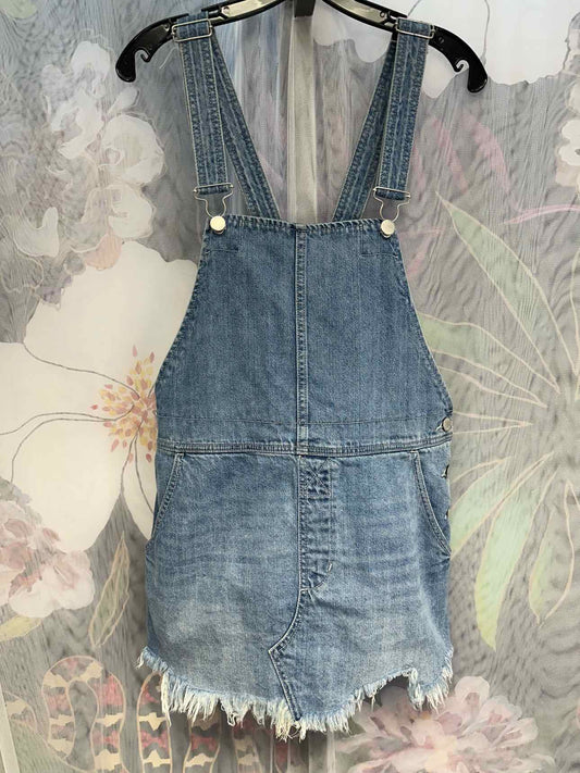 Free People Size 6 Denim Overalls