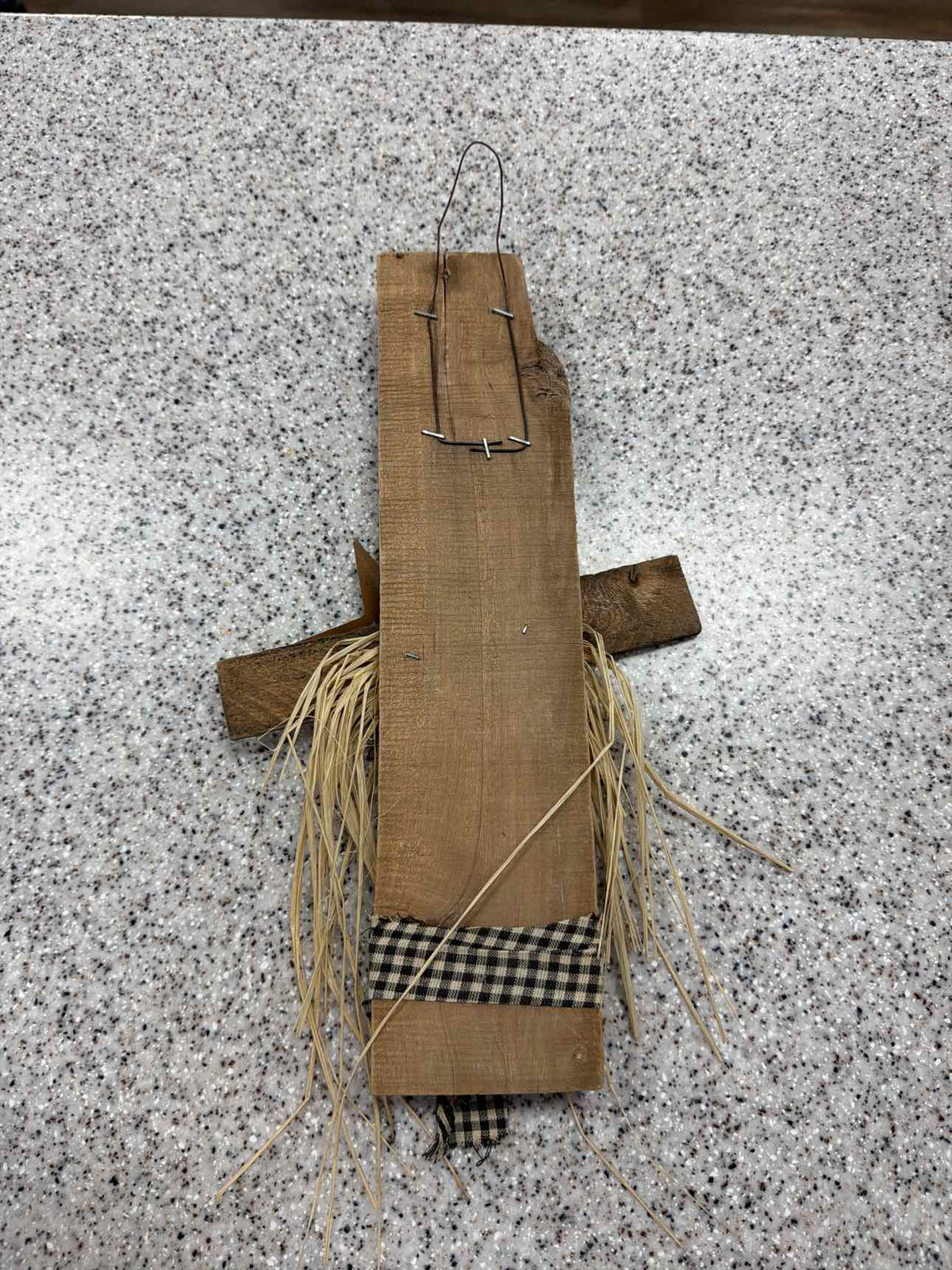 Primitive Scarecrow Wood Painted Wall Plaque Household