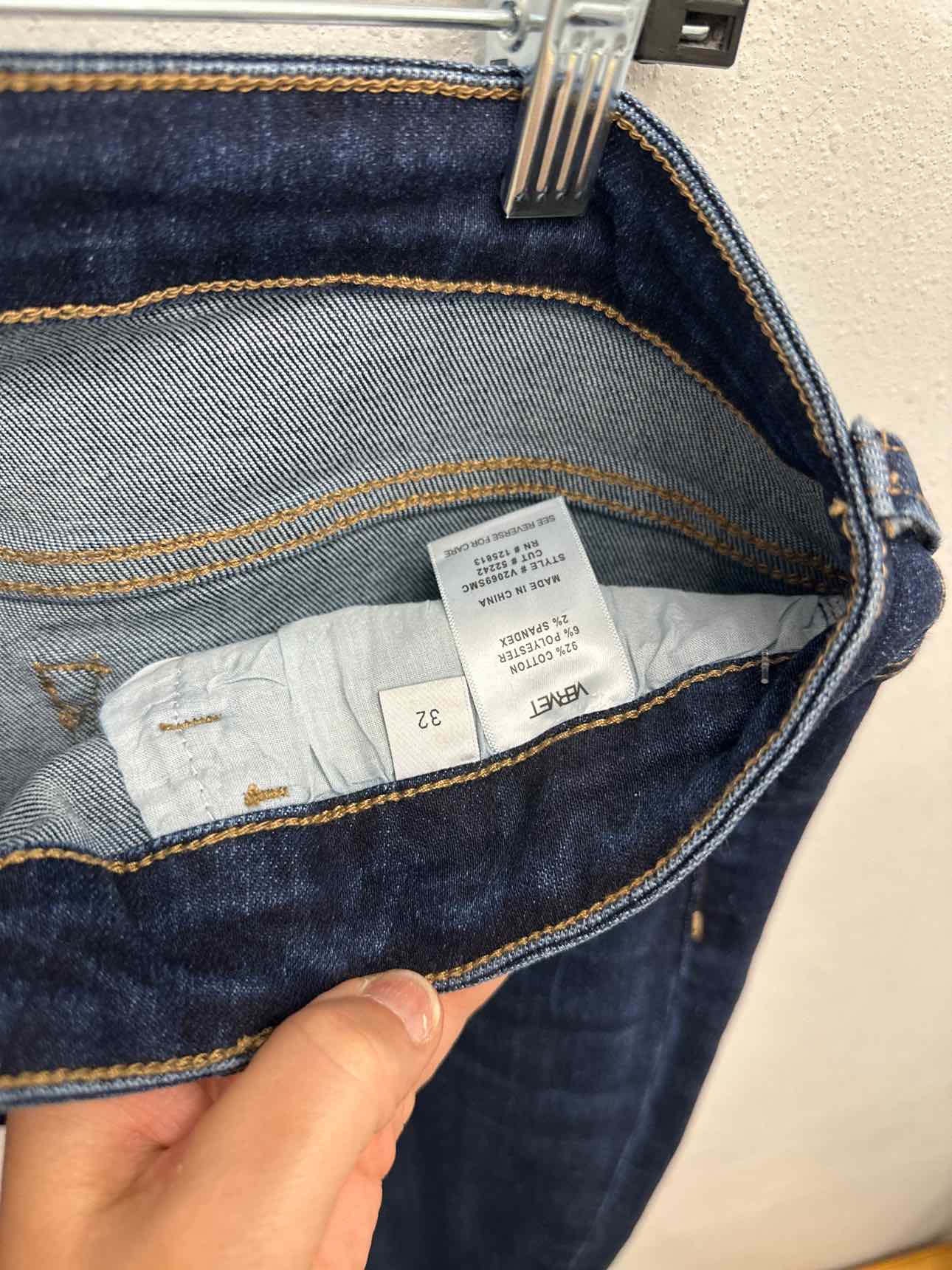 Vervet Size 32 Denim Jeans
