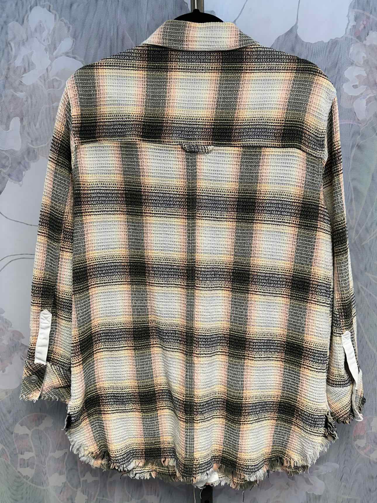 BKE Size Medium Grey/Yellow Jacket