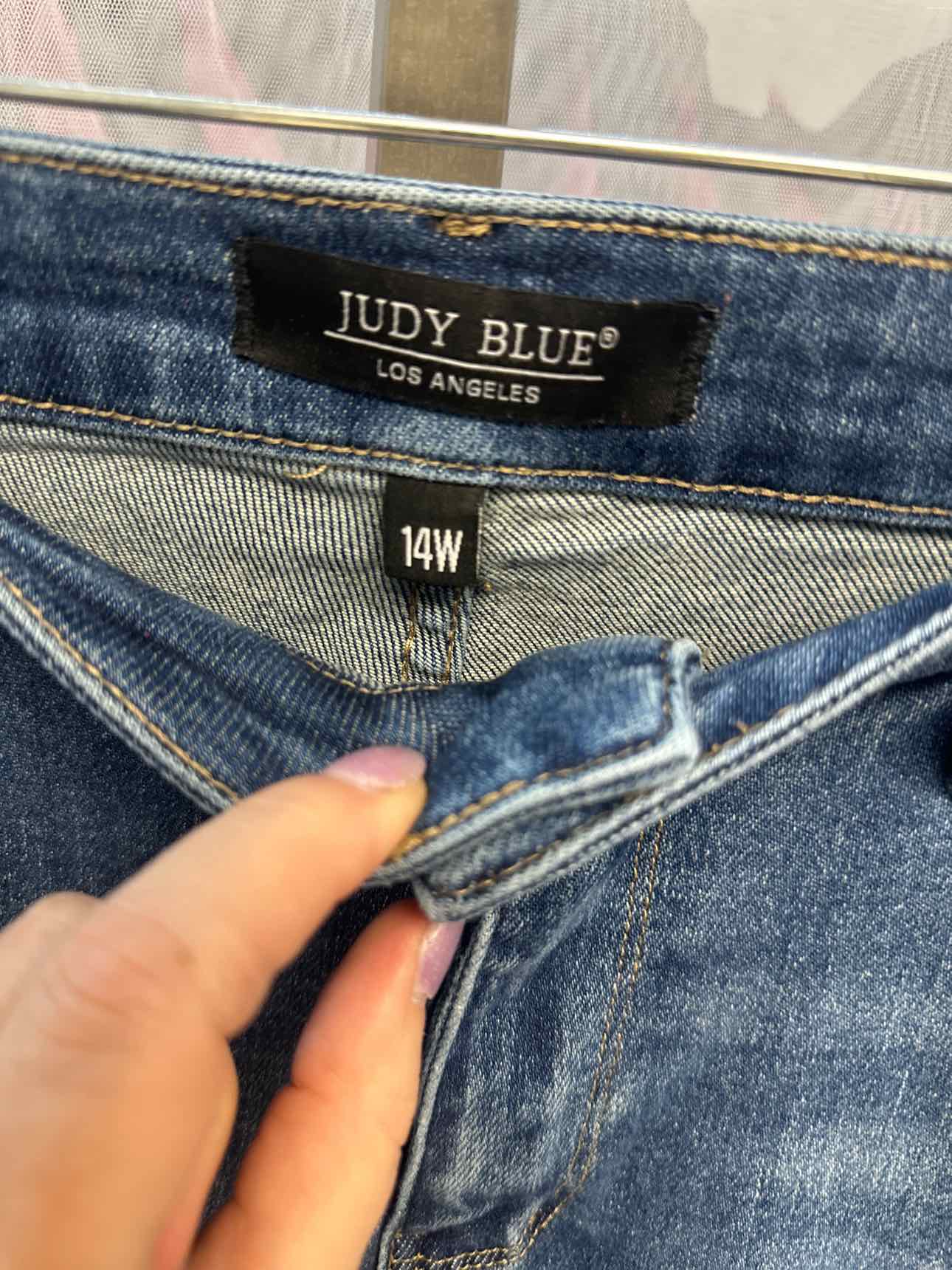 Judy Blue Size 14W Medium Wash Jeans