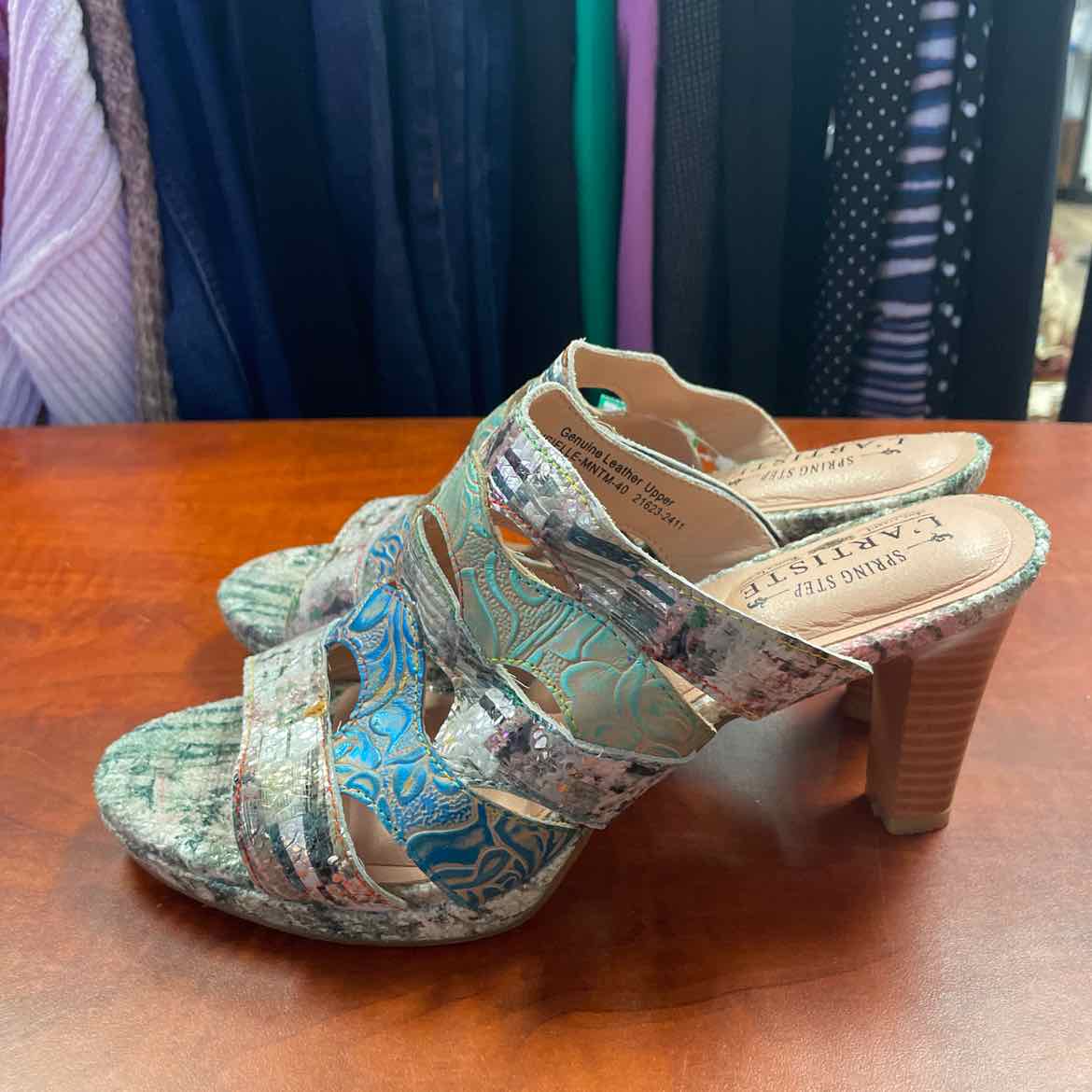 L'Artiste Aurielle Spring Step Slide Sandals Size 40