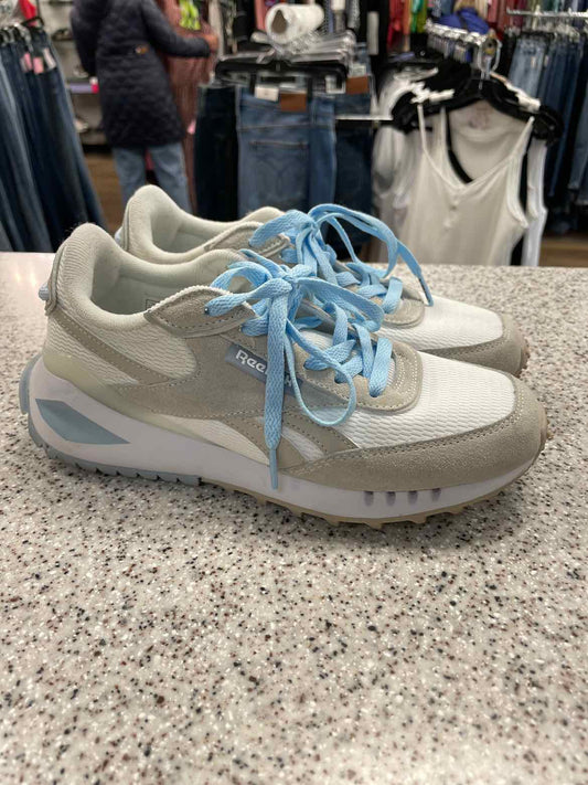 Reebok Size 7 1/2 White/blue Sneakers