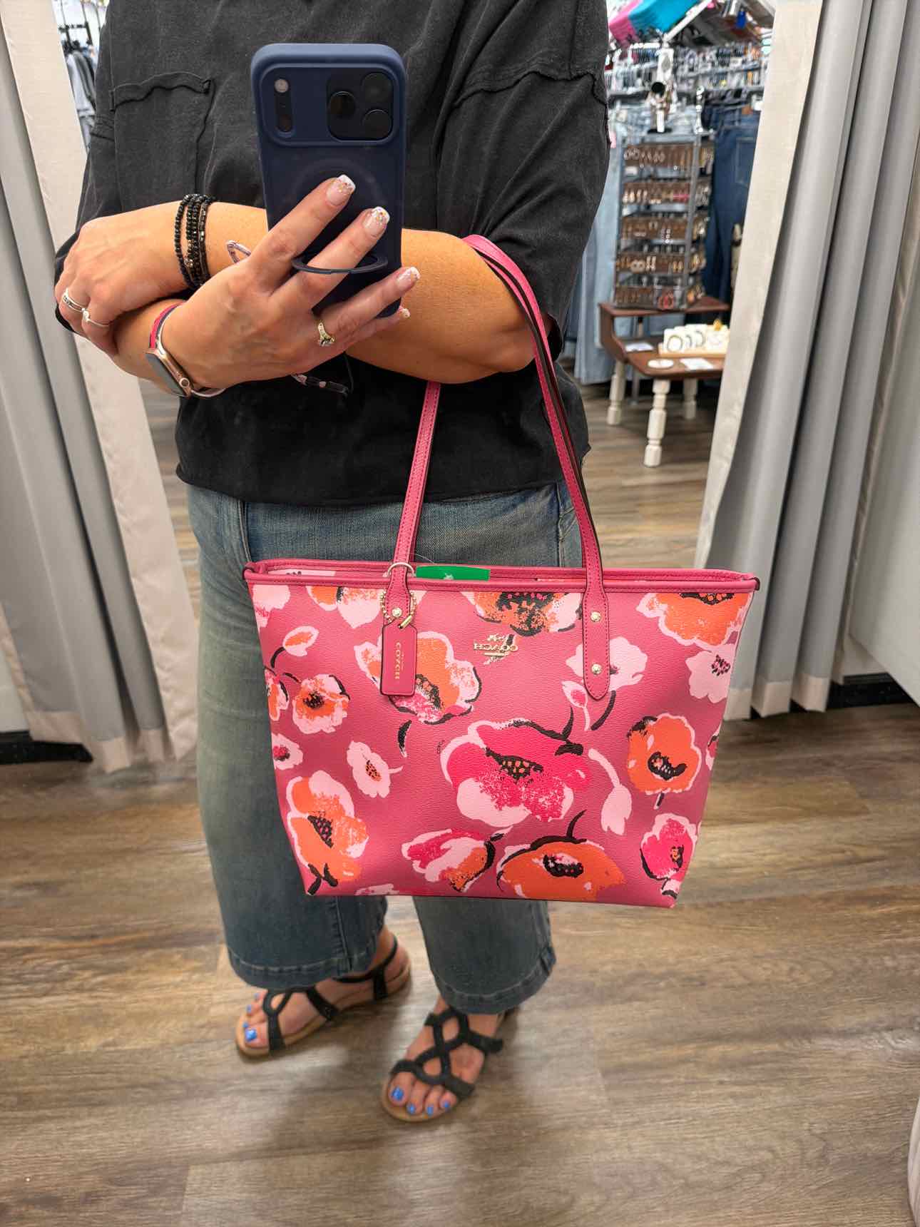 Coach Large City Zip Dahlia Wildflower Tote Pink Handbags