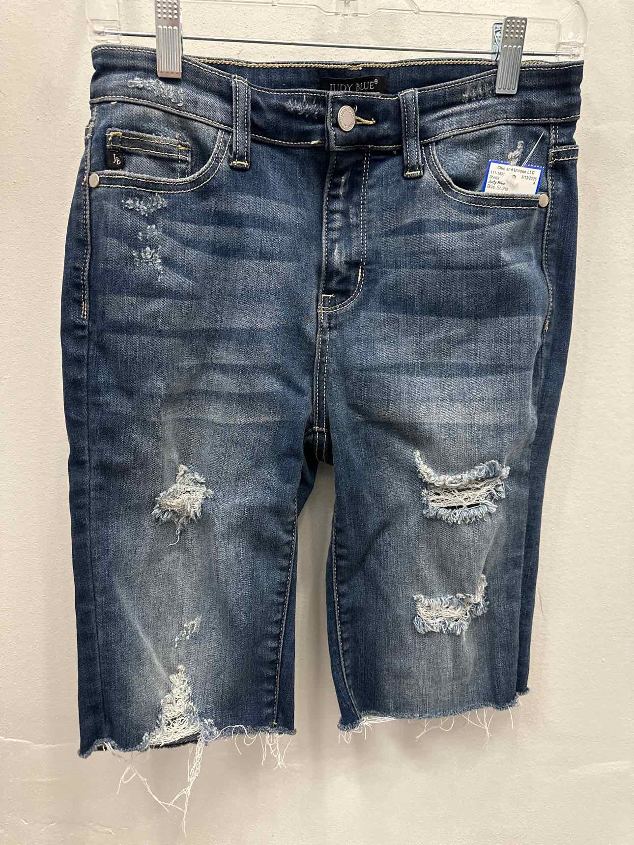 Judy Blue Size Medium Blue Shorts