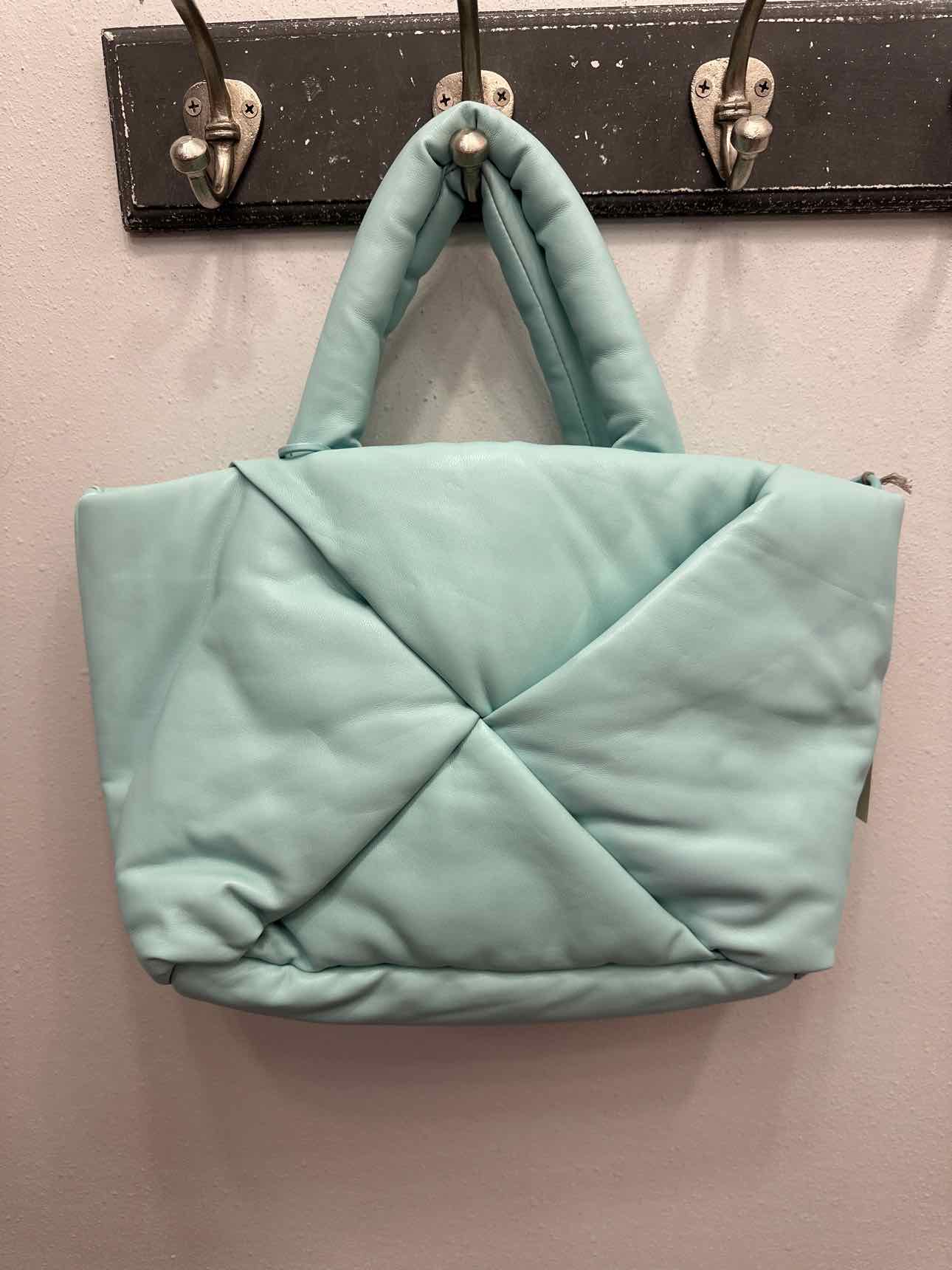 A New Day Size Large Light Aqua Handbags