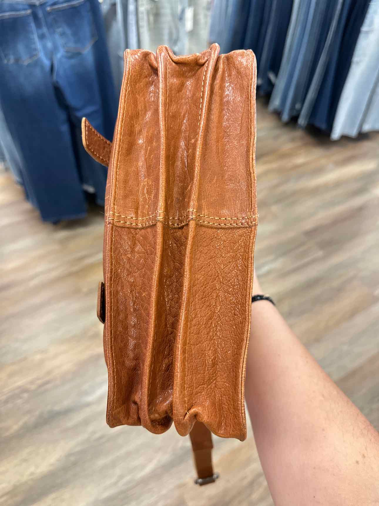 Spikes & Sparrow Brown Western Leather Saddle Bag Handbags