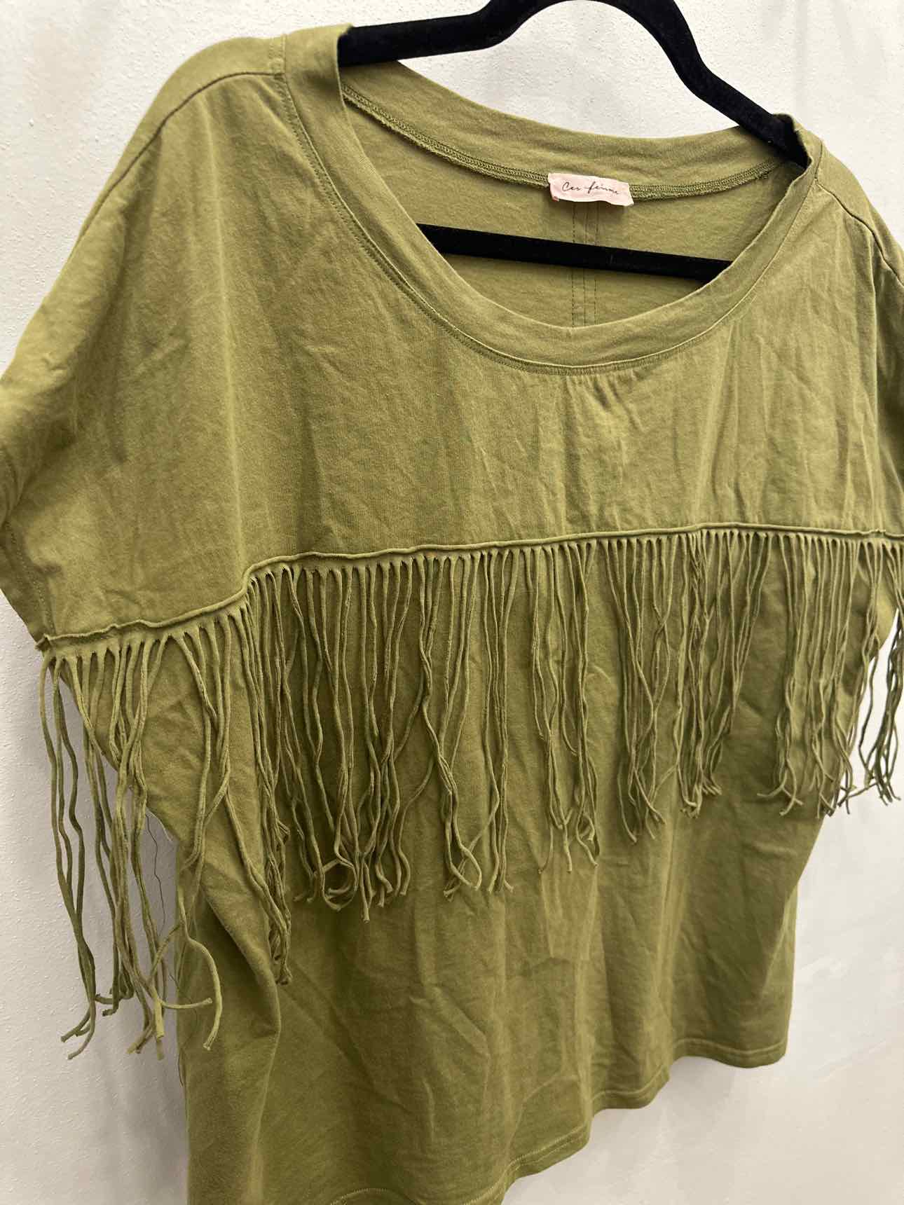 ces femme Size Large Knit Fringe Short Sleeve Olive Top